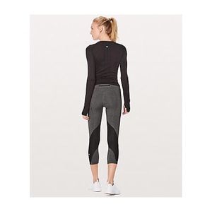 Lululemon Race Rival Crop 22”